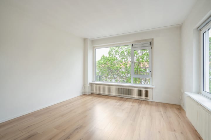 Appartement te koop: Koningin Julianalaan 160, Voorburg