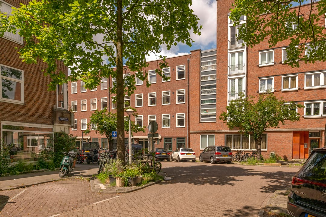 Photo 22 of Balboastraat 38-1