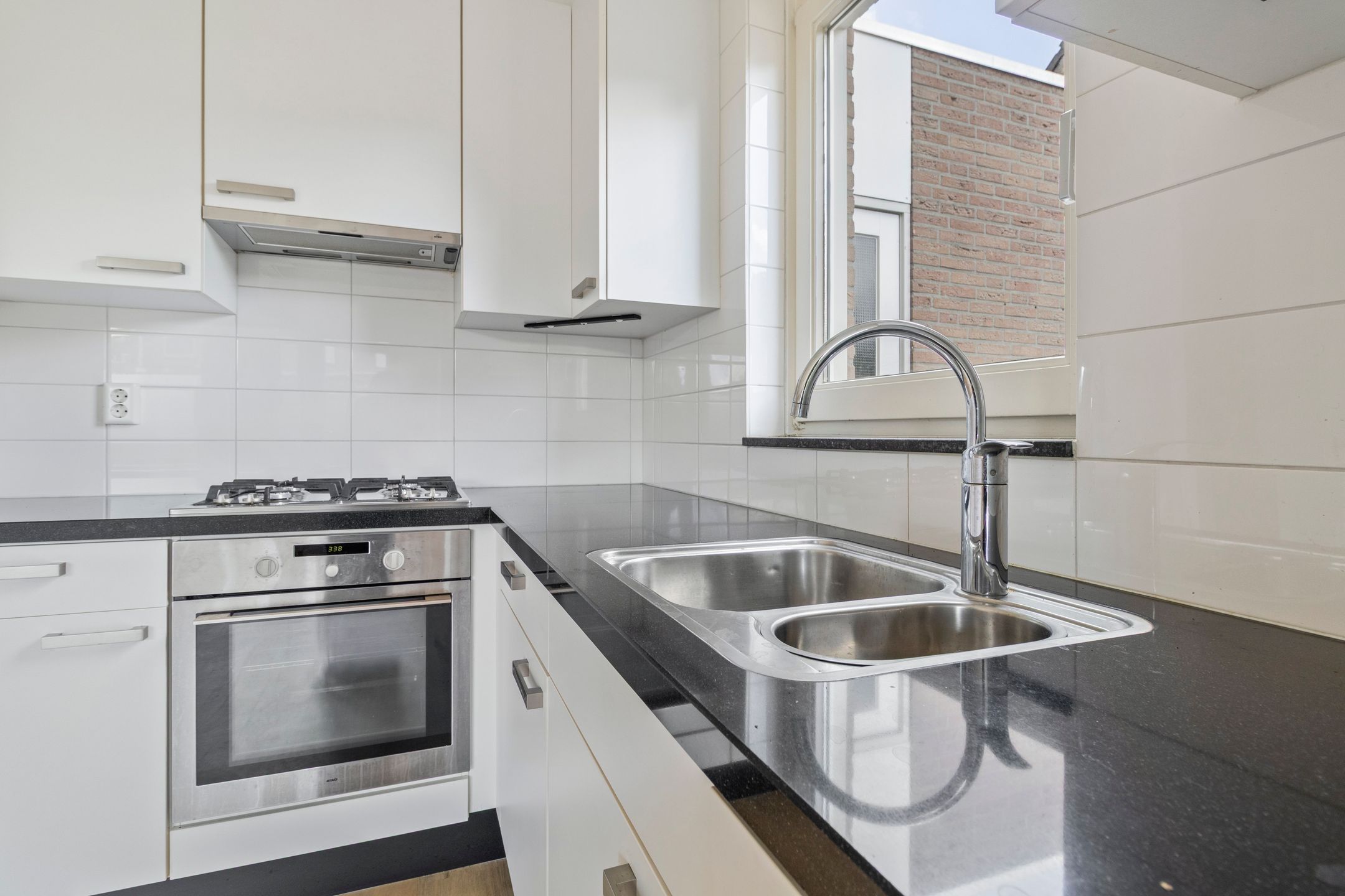 Photo 6 of Tummersstraat 4