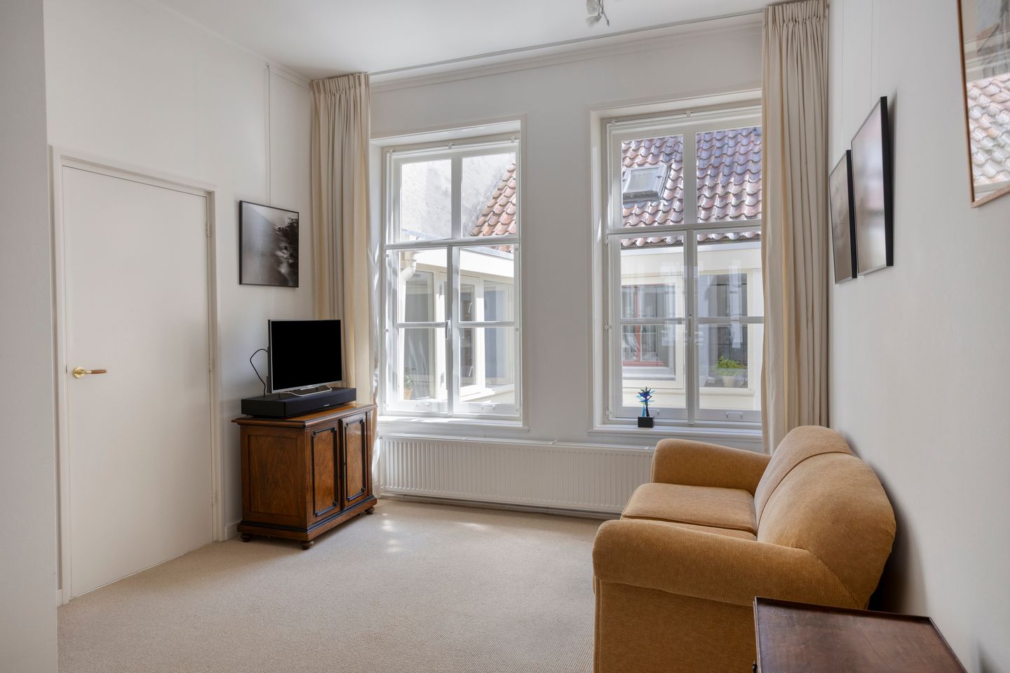 Foto 35 van Lange Hofstraat 14