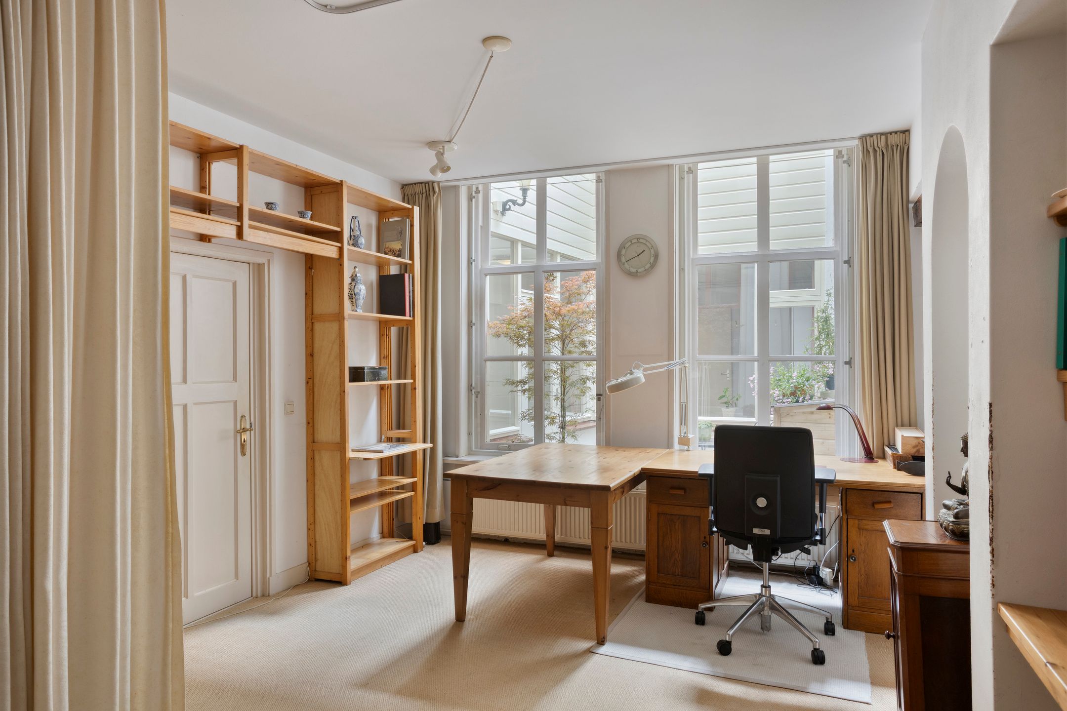 Foto 18 van Lange Hofstraat 14