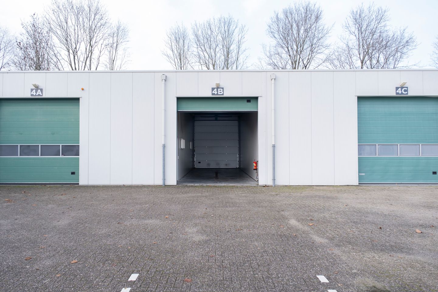 Bekijk foto 3 van Madame Curieweg 4