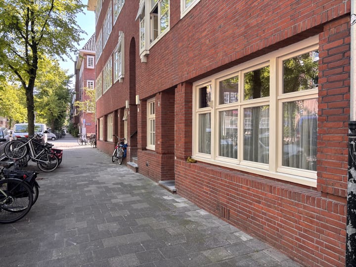 Photo 4 of Geleenstraat 29
