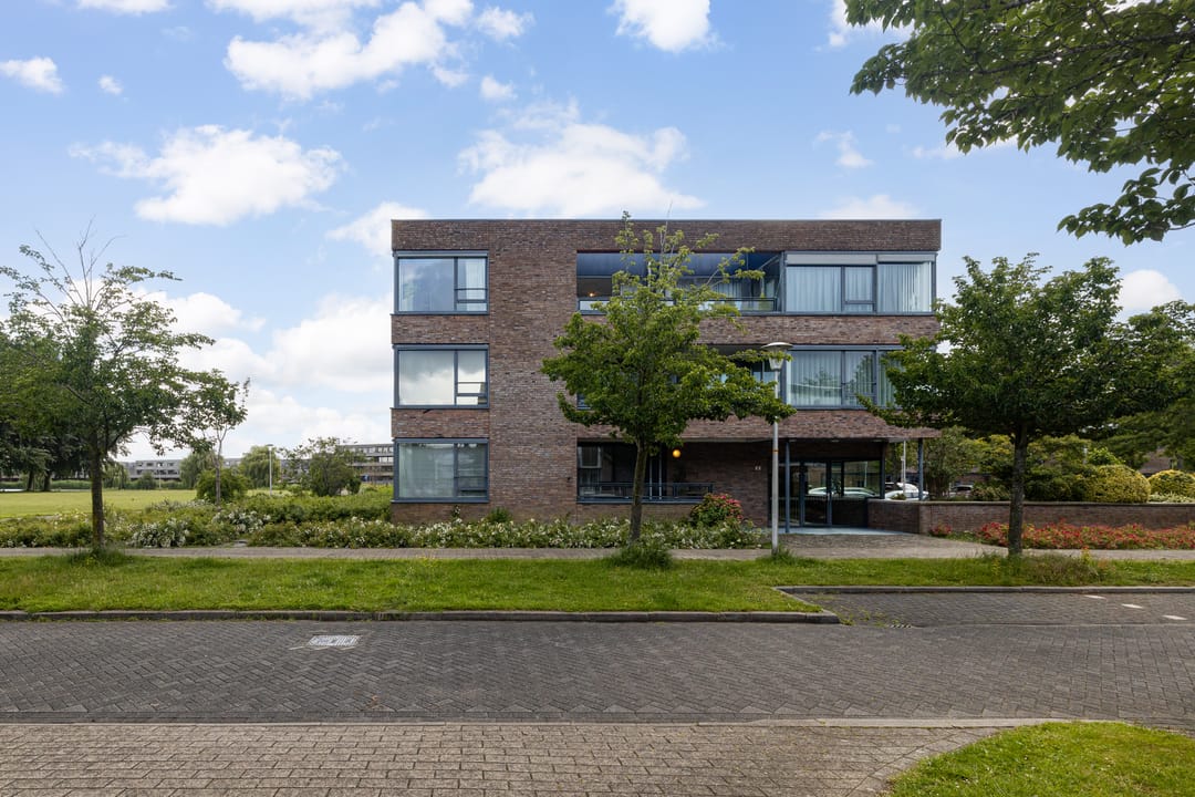 Photo 23 of Muiderstraat 98