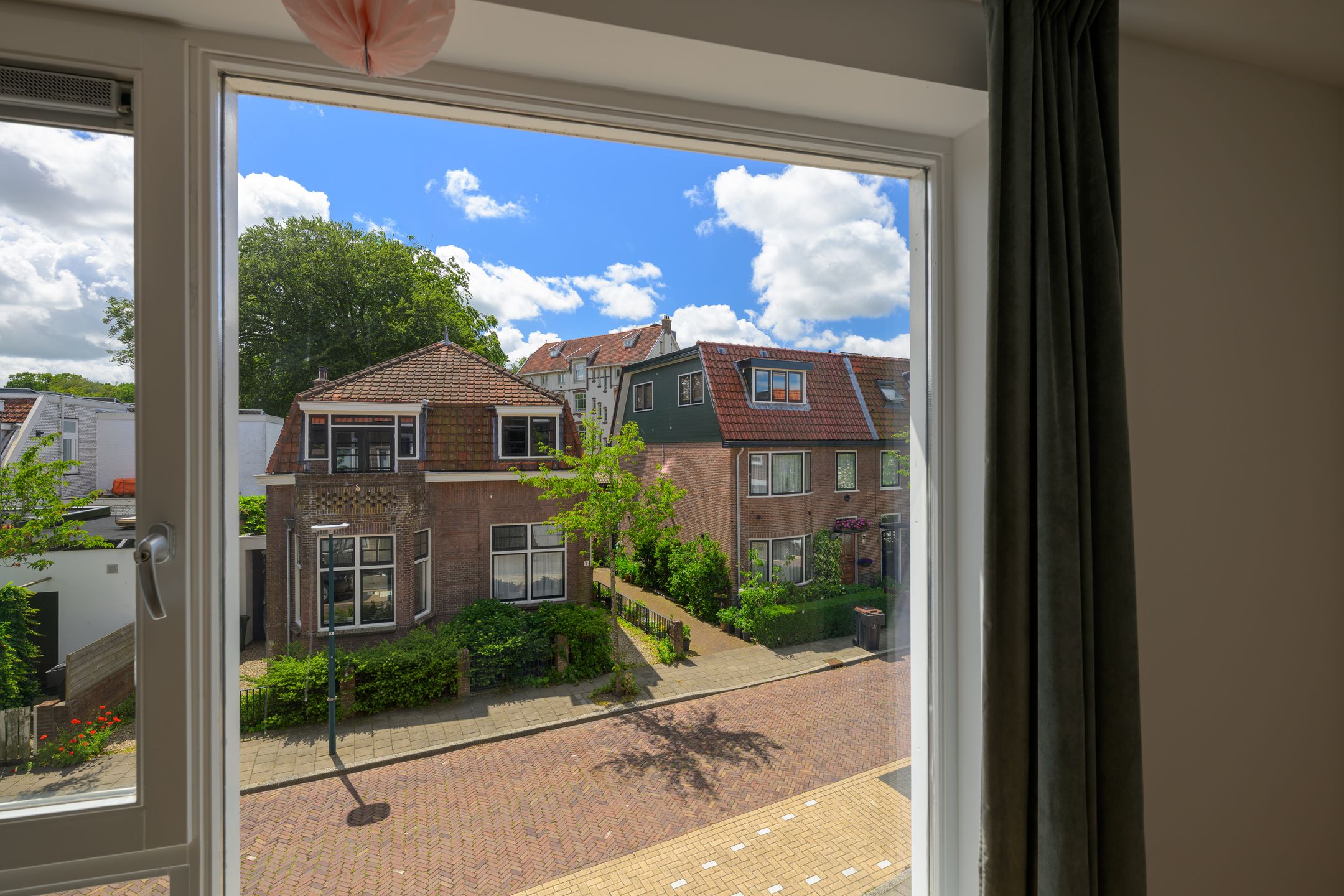 Photo 9 of van Assendelftstraat 6