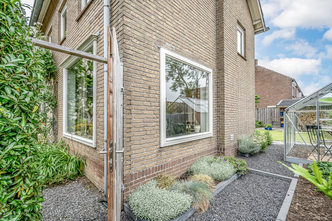 Photo 8 of Thorbeckestraat 53