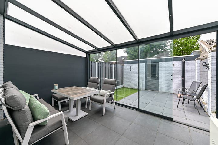 Foto 4 van Requesensstraat 13
