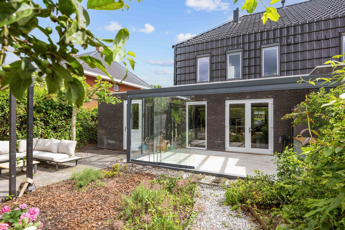 Foto 40 van Agenastraat 18
