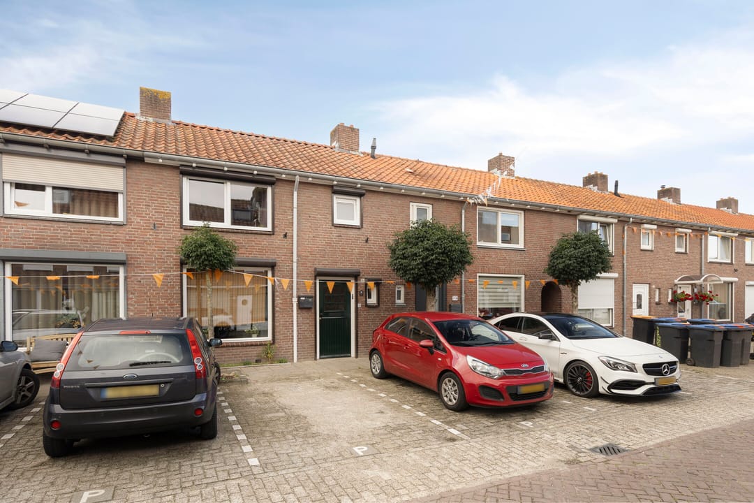 Photo 1 of Brasemstraat 35