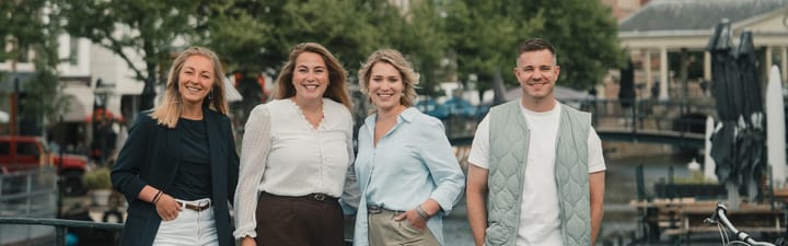 office-banner