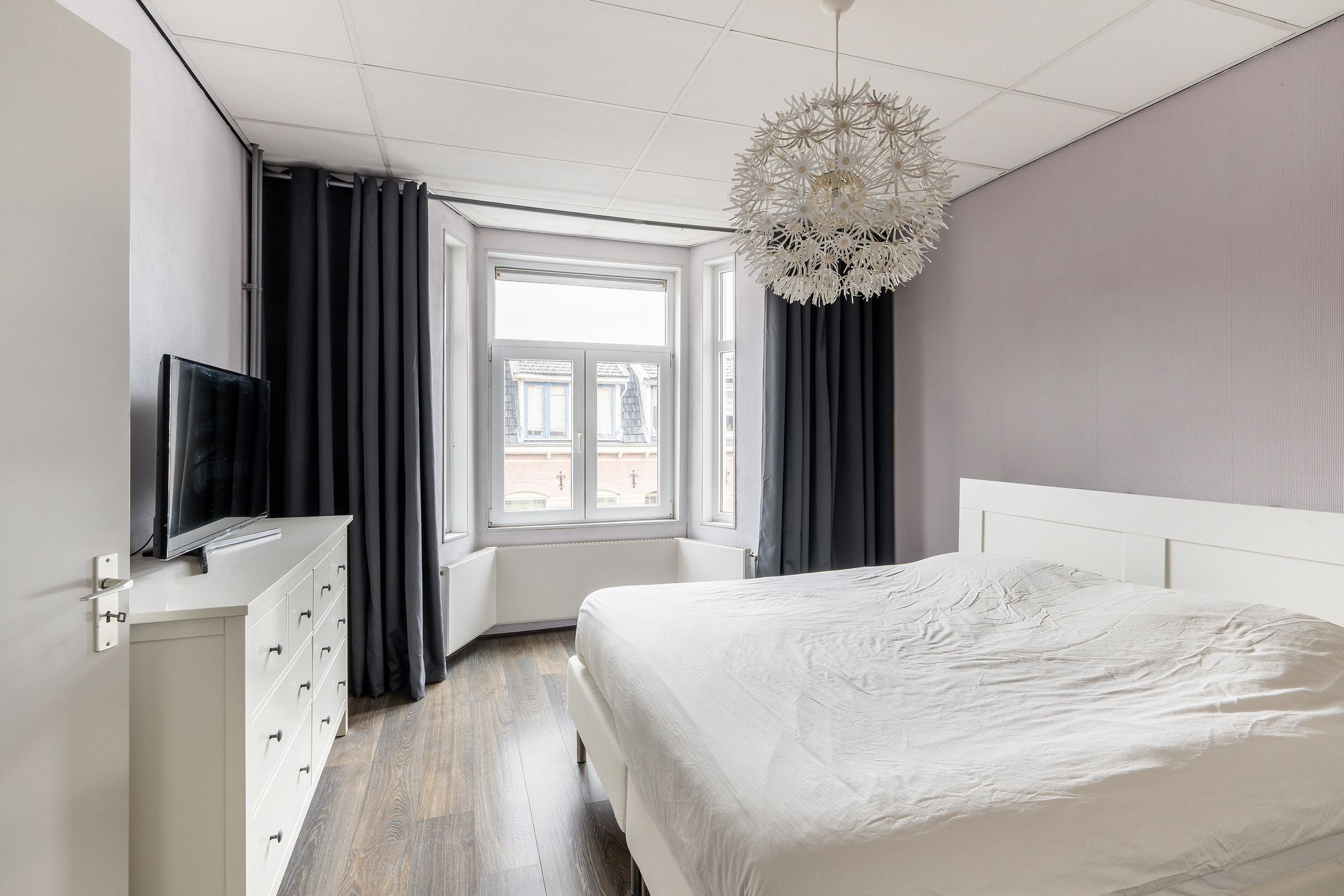 Photo 6 of Tielman Oemstraat 9-B