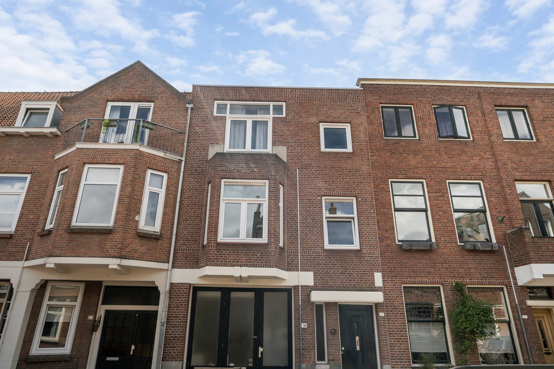 Photo 31 of Tielman Oemstraat 9-B