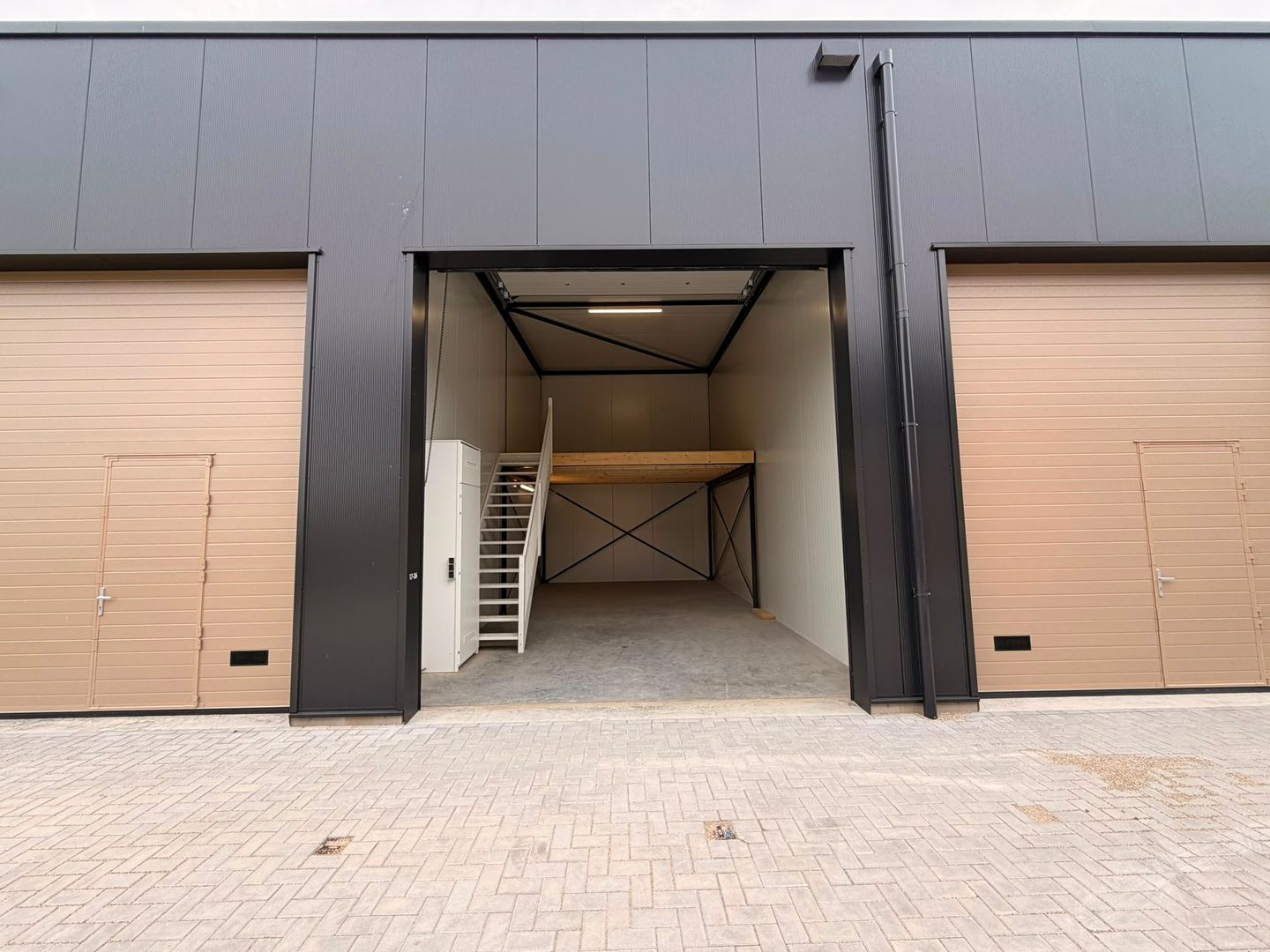 Bekijk foto 1 van Nieuwe Kleverskerkseweg 17-26