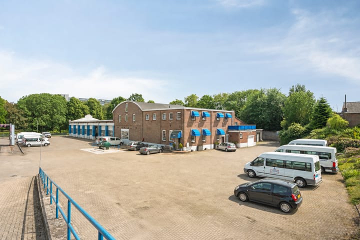 Bredeweg 397, Roermond