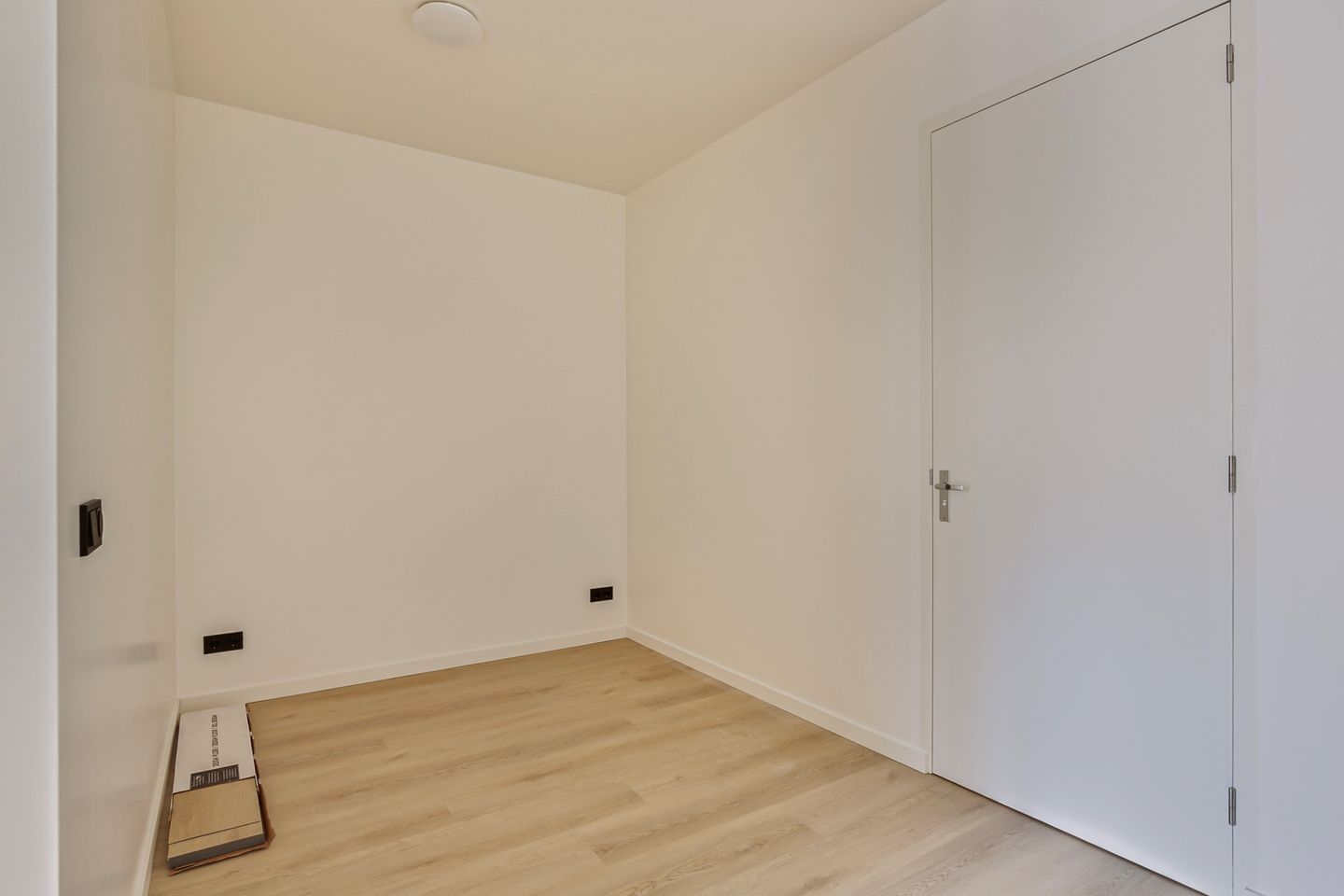 Photo 10 of Marcelisstraat 69
