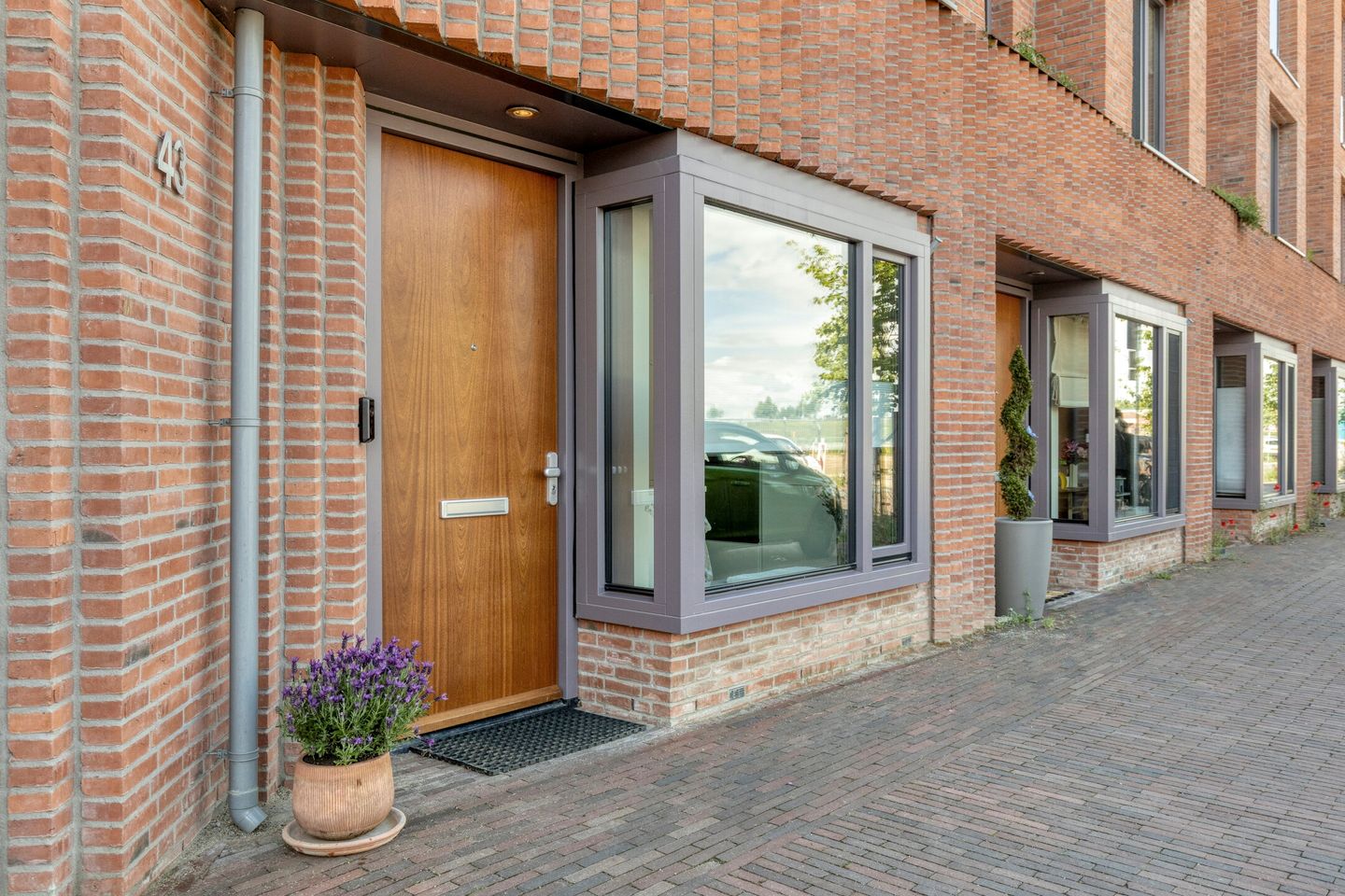 Foto 4 van Riet van Alebeekstraat 43