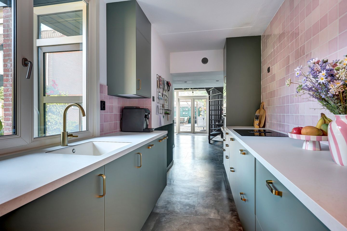 Spacious End Terraced Home with Modern Upgrades and Energy Label A — 14