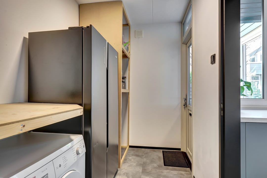 Spacious End Terraced Home with Modern Upgrades and Energy Label A — 17