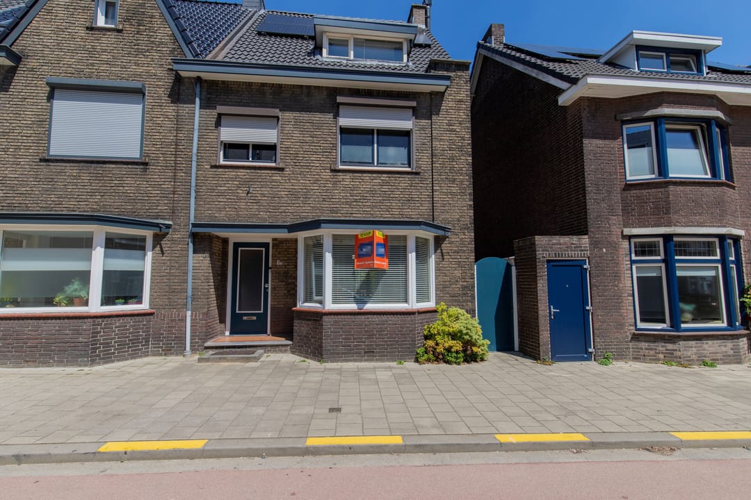 Photo 2 of Beekhoverstraat 3-A
