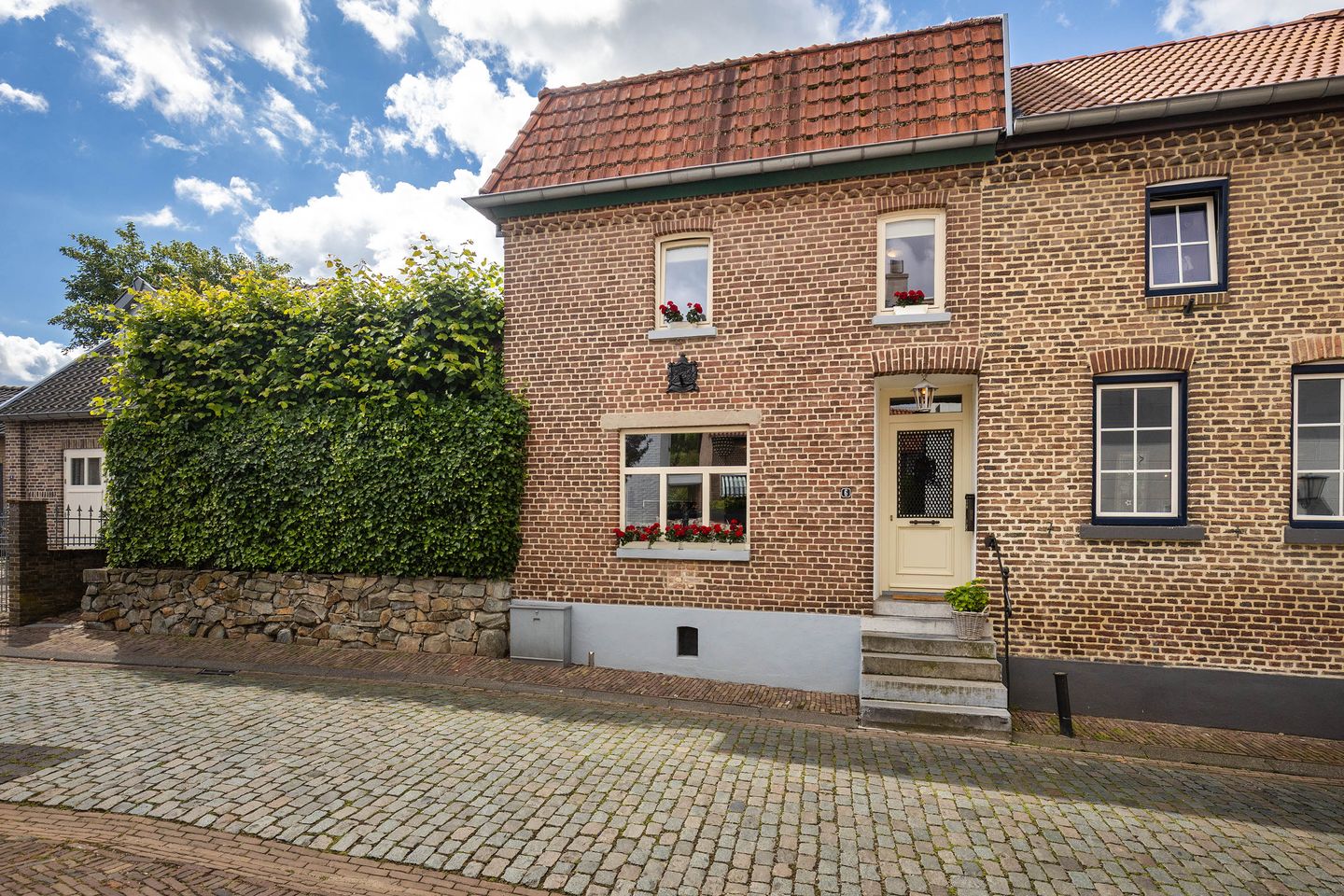 Photo 5 of Raadhuisstraat 6