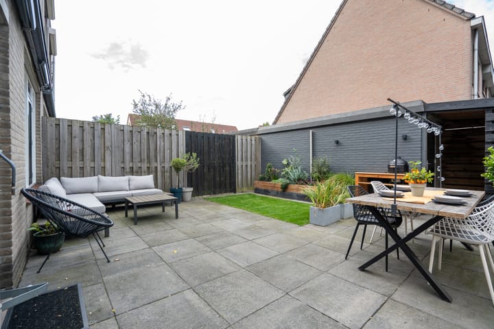Foto 4 van Nellie van Kolstraat 2