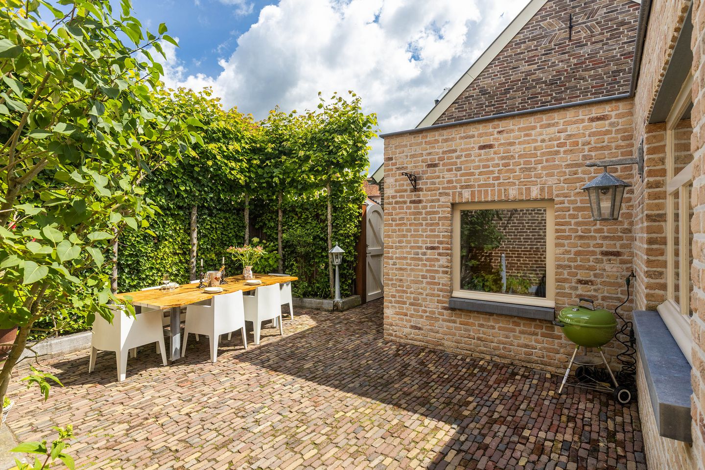 Photo 4 of Raadhuisstraat 6