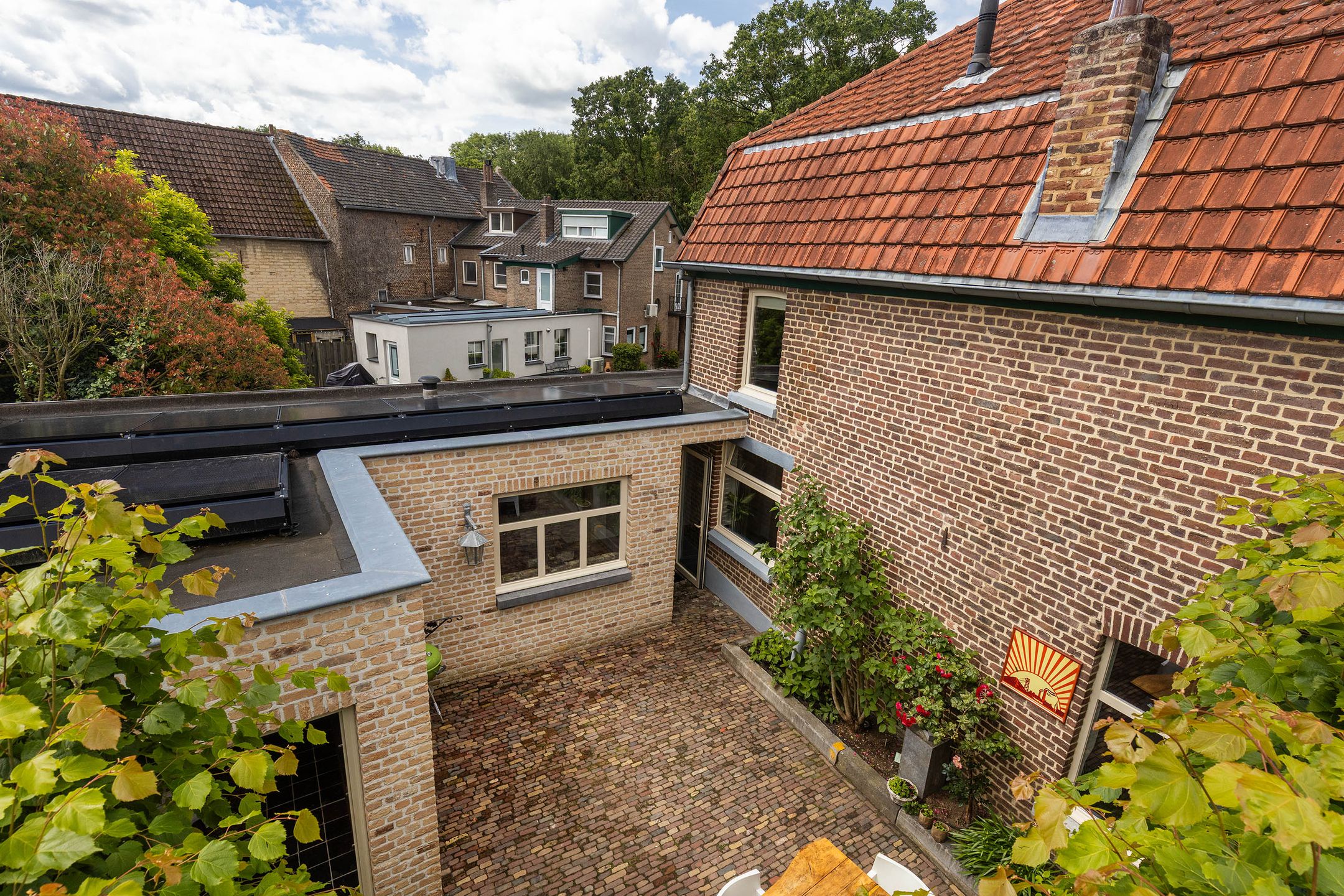 Photo 54 of Raadhuisstraat 6