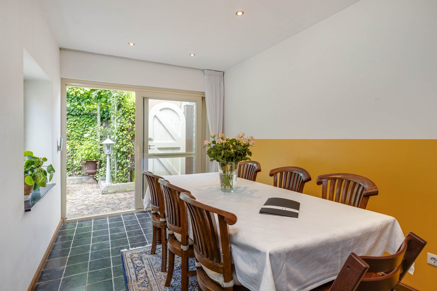 Photo 34 of Raadhuisstraat 6
