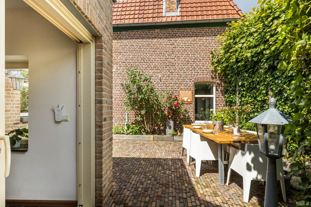 Photo 52 of Raadhuisstraat 6