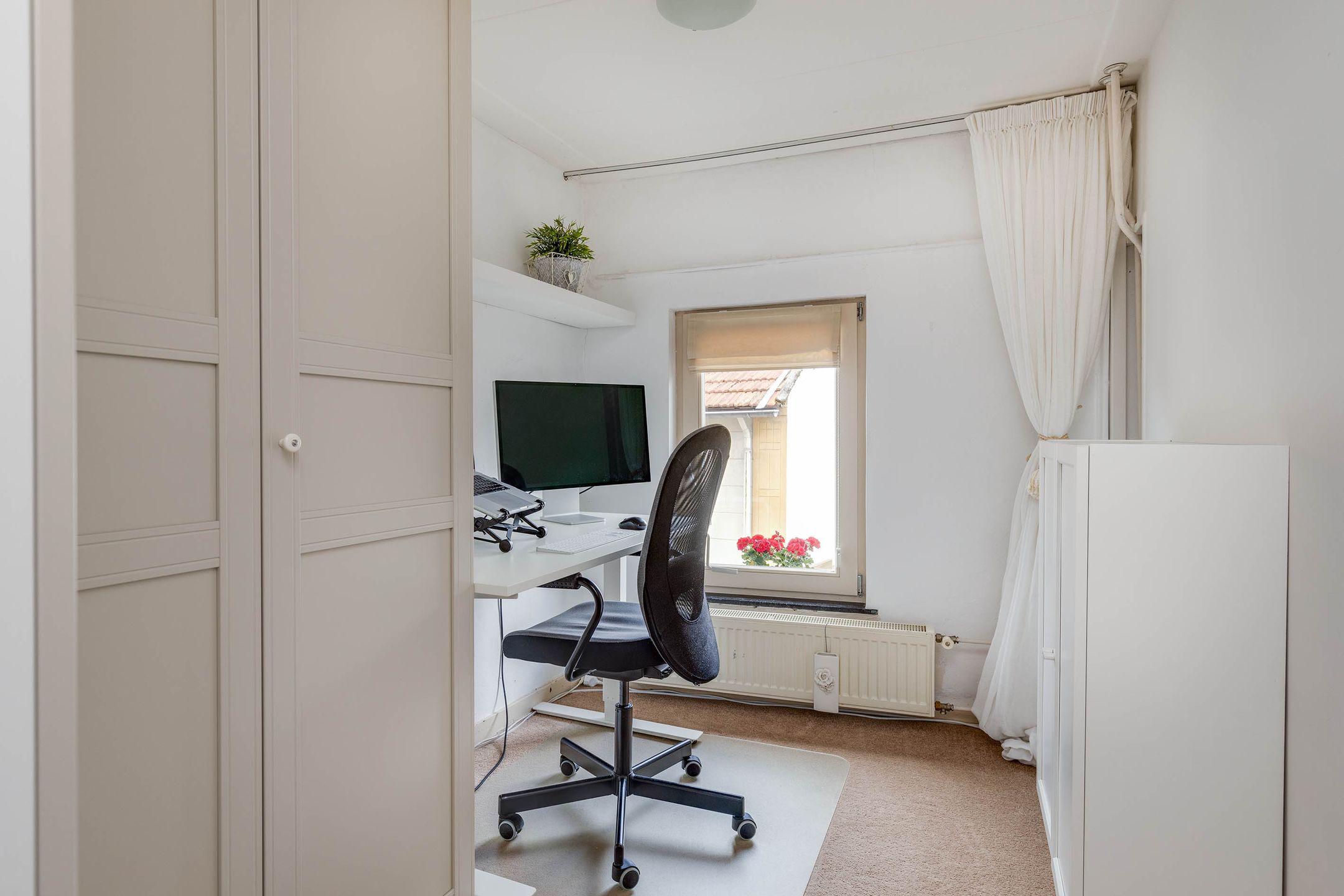 Photo 42 of Raadhuisstraat 6