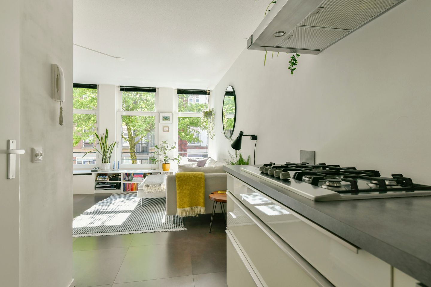 Foto 5 van Van Hogendorpstraat 60-1
