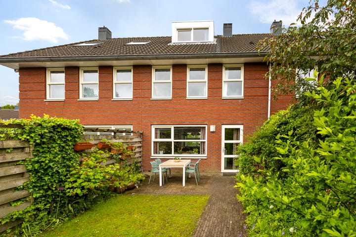 Photo 5 of Leisteenstraat 15