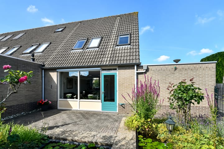 Foto 3 van Henriëtte Roland Holstlaan 10