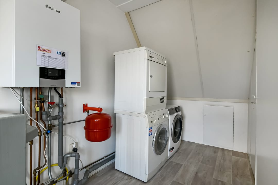 Foto 31 van Henriëtte Roland Holstlaan 10