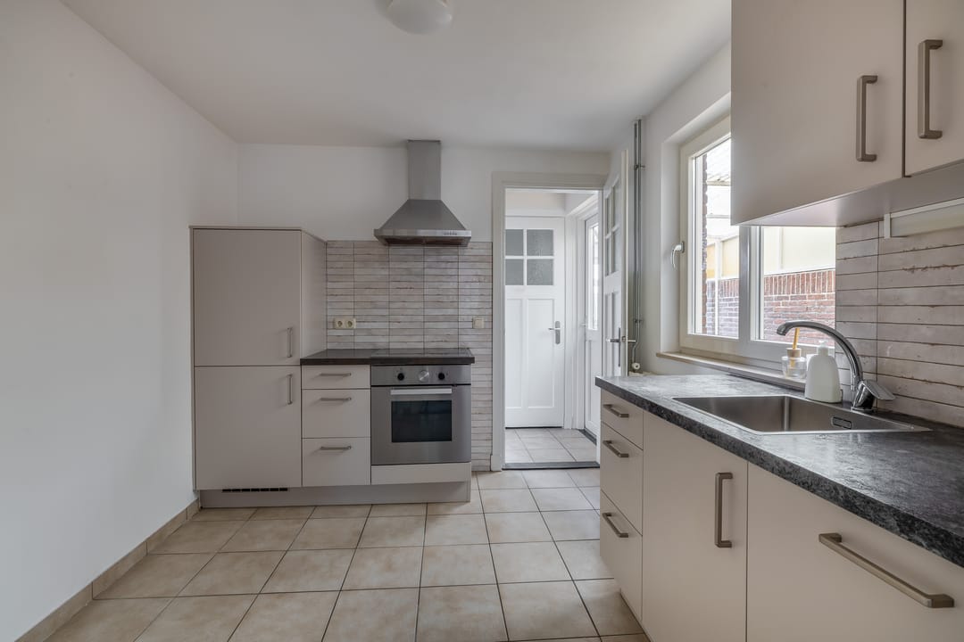 Photo 8 of Kenzenstraat 15