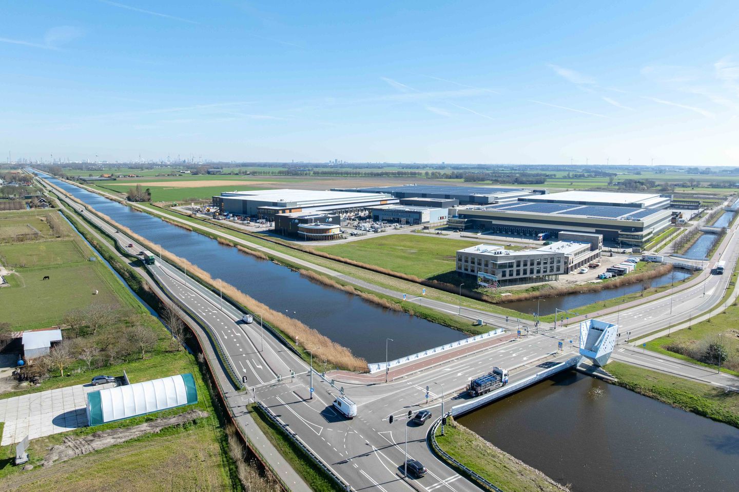 View photo 2 of Andersonweg 4-06