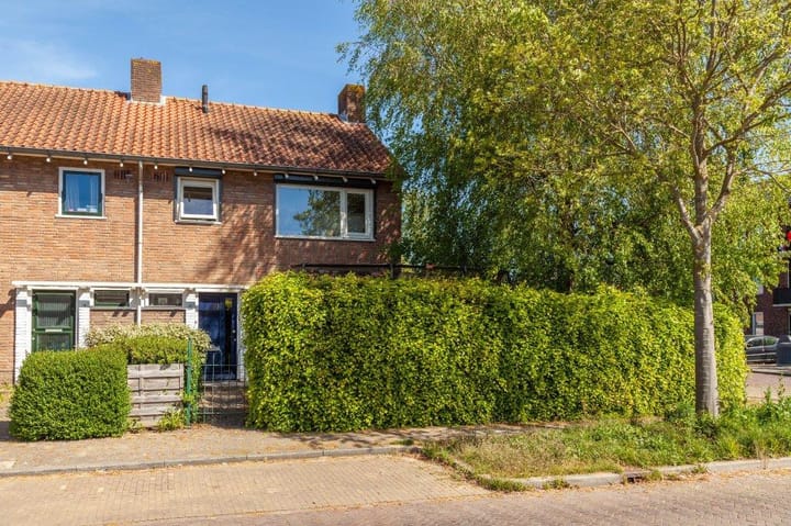 P.C. Hooftstraat 2