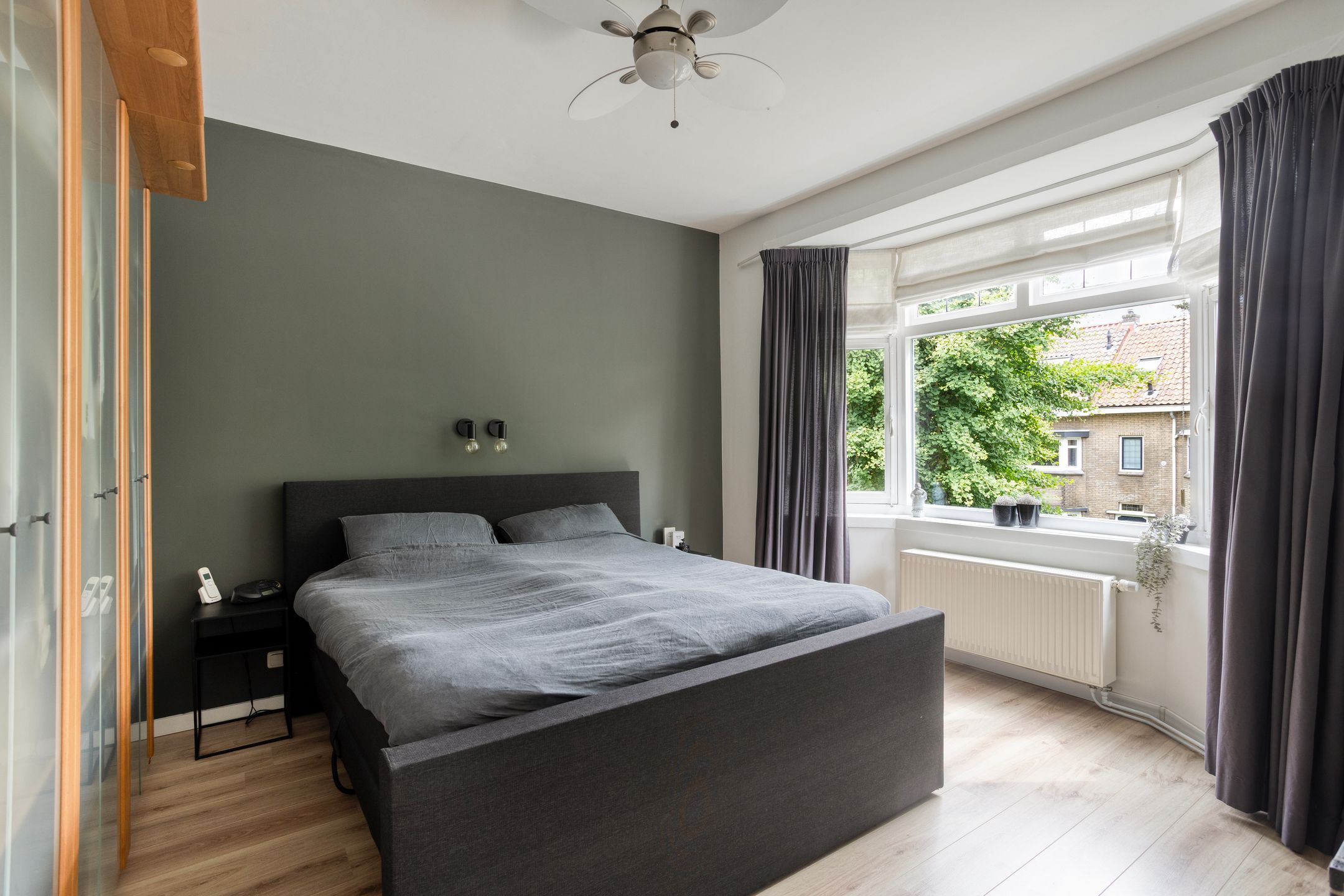 Foto 24 van Waldeck Pyrmontstraat 36