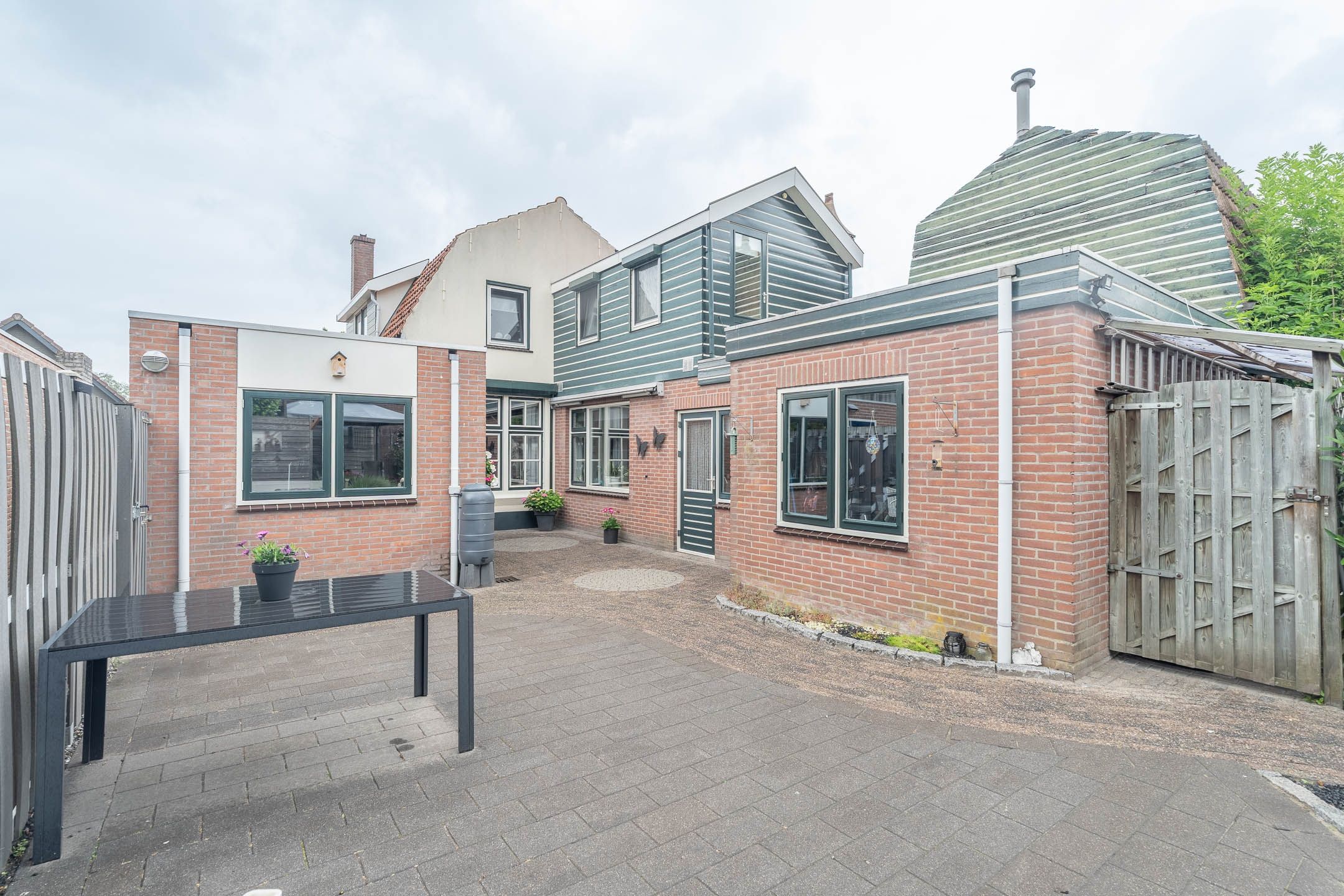 Photo 33 of Hartoogstraat 4