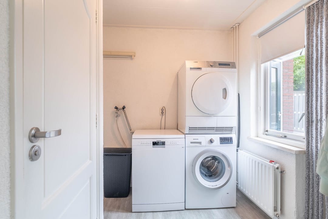 Photo 17 of Hartoogstraat 4