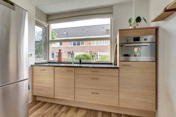 Tussenwoning te koop: Dwarsdijk 69, Bemmel