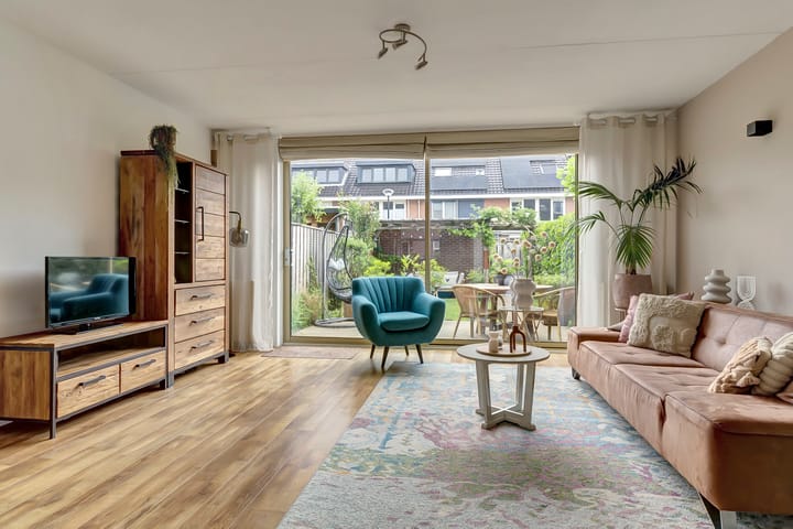 Tussenwoning te koop: Dwarsdijk 69, Bemmel