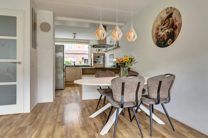 Tussenwoning te koop: Dwarsdijk 69, Bemmel