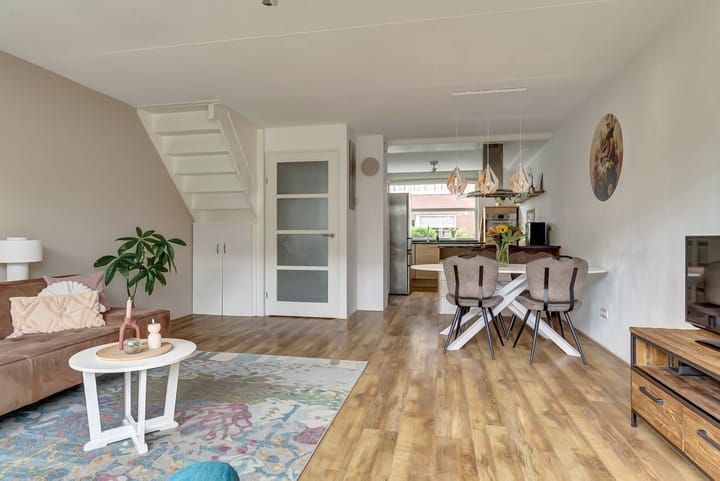 Tussenwoning te koop: Dwarsdijk 69, Bemmel
