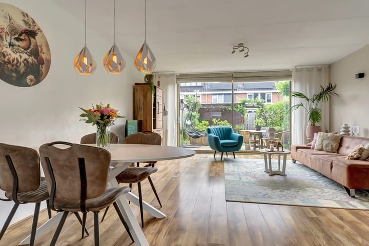 Tussenwoning te koop: Dwarsdijk 69, Bemmel