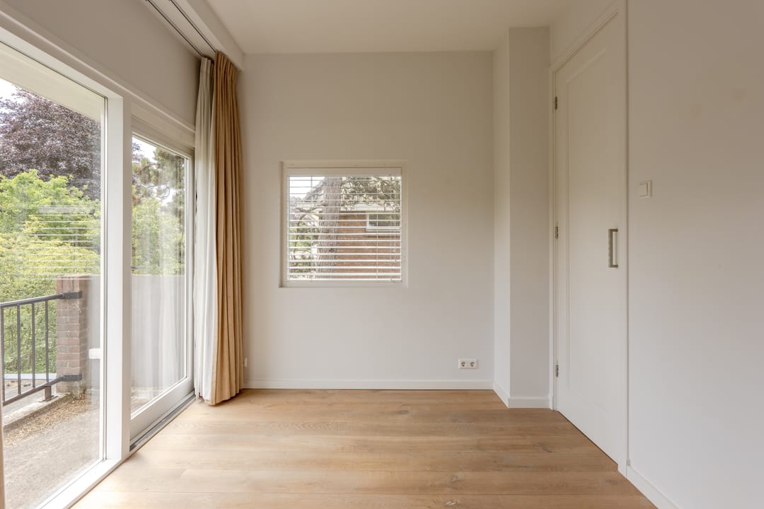 Photo 32 of Laan van Poot 276