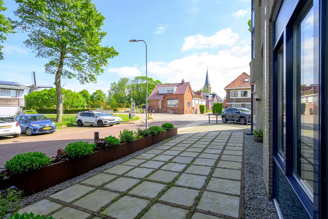 Photo 31 of Uiverstraat 2-B