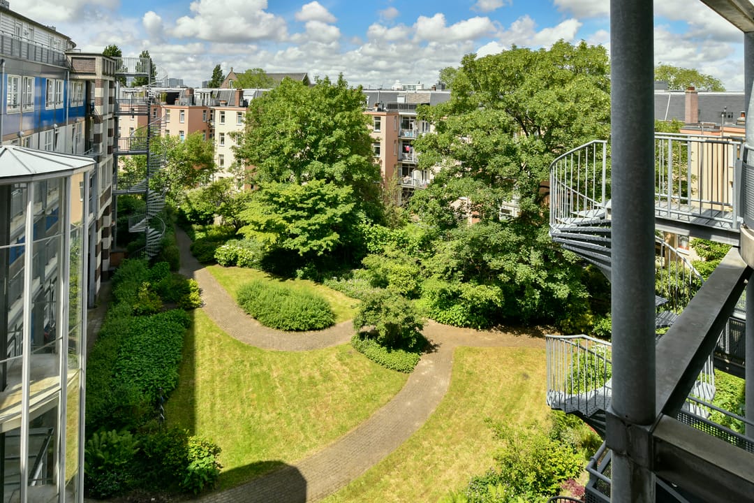 Photo 26 of Van der Palmkade 31