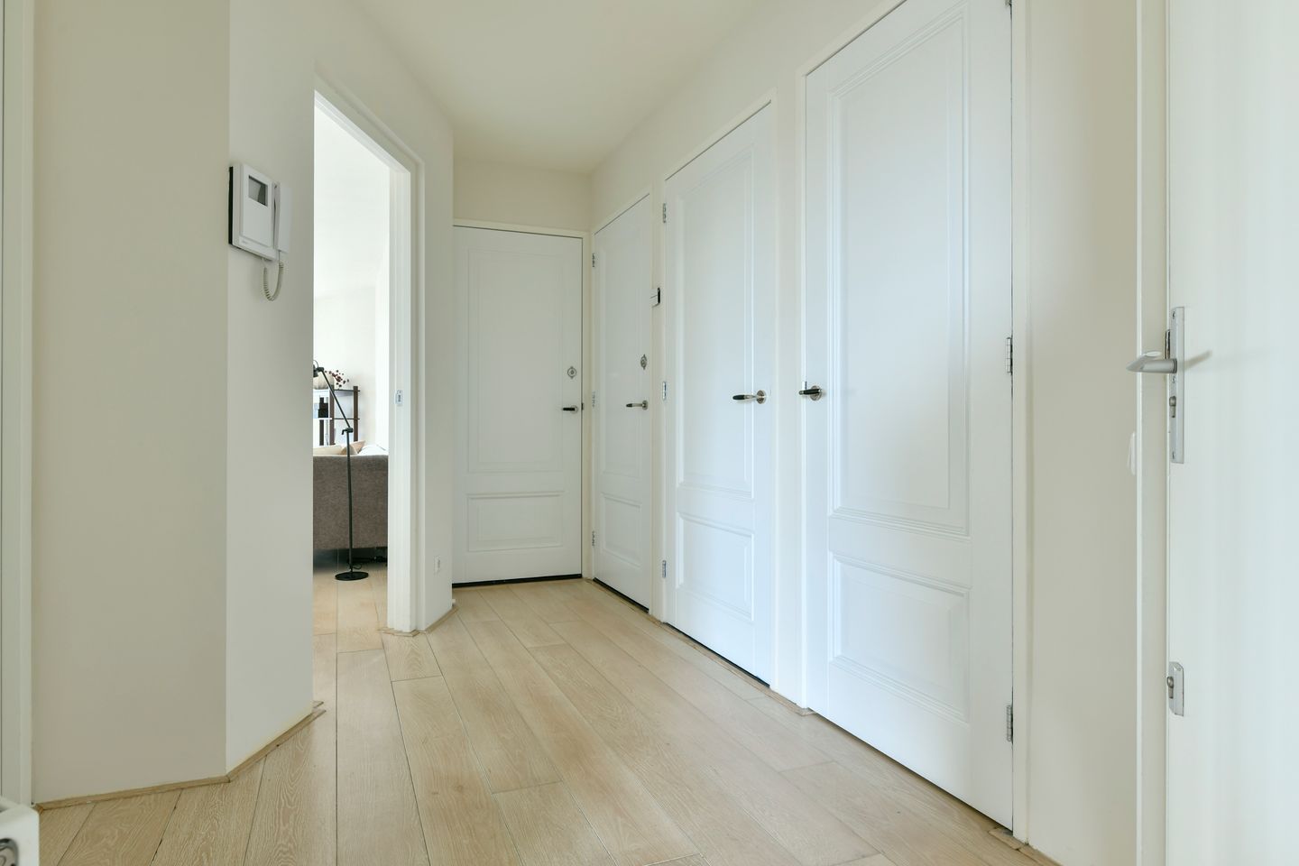 Photo 19 of Van der Palmkade 31