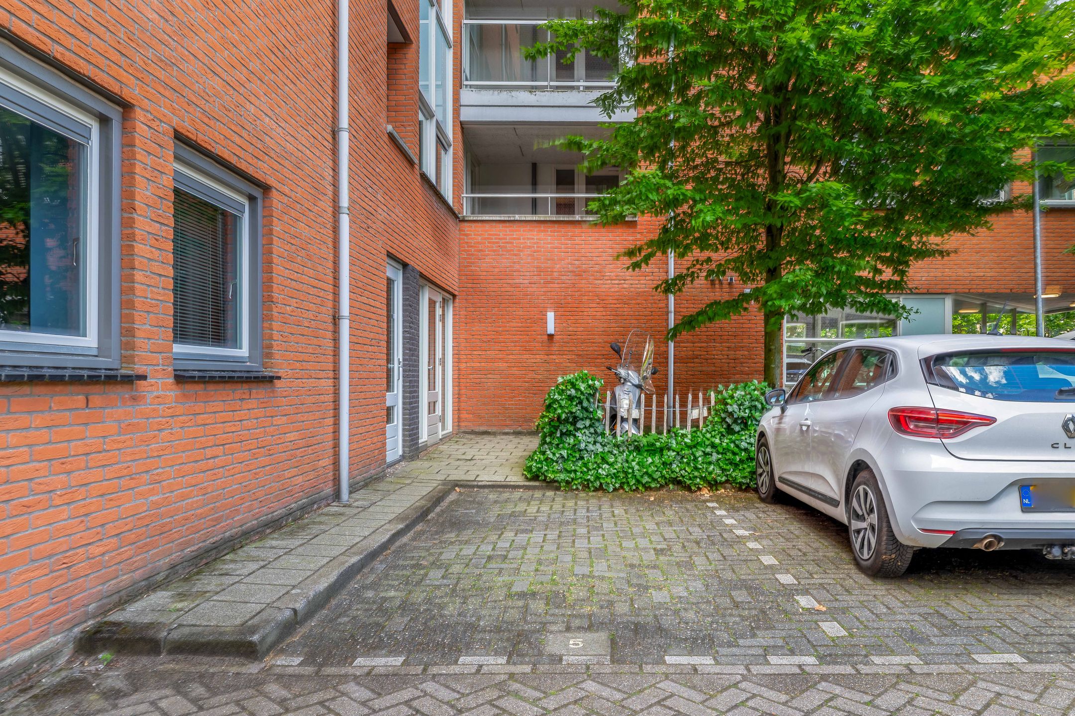 Photo 36 of Honingerhof 5